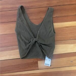 NWT Urban outfitters crop top
